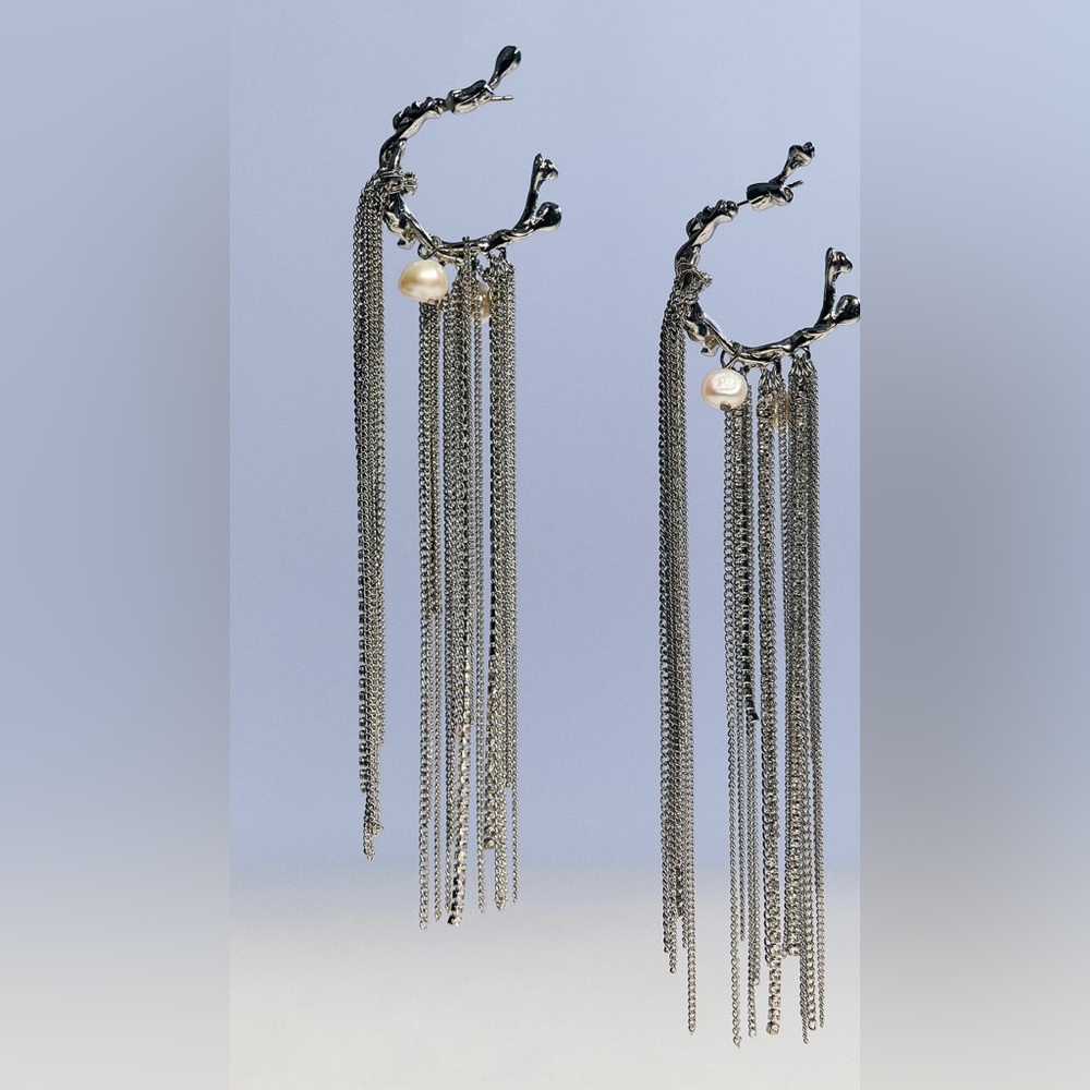 Zara Rhinestone pearl chain earring